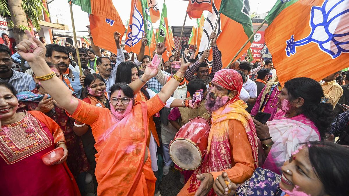Bihar Election Results 2025: NDA Secures Commanding Mandate, Mahagathbandhan Left Far Behind