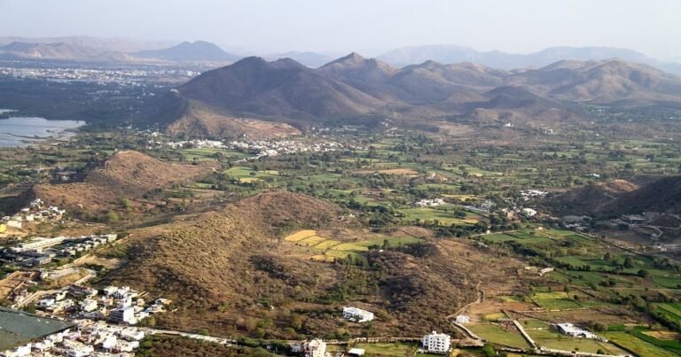 Concern Grows Over Aravalli Hills After Supreme Court Directive; Environmentalists Warn of Severe Ecological Impact