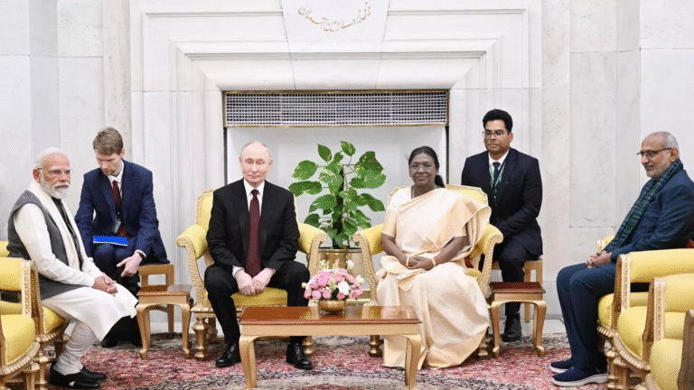 President Murmu Hosts Grand State Dinner for Vladimir Putin; Indian Regional Cuisine, Classical Music Mark Evening