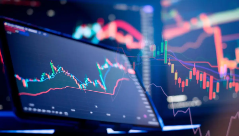Nifty Rises and Banking Stocks Surge — Sensex Crosses 83,300