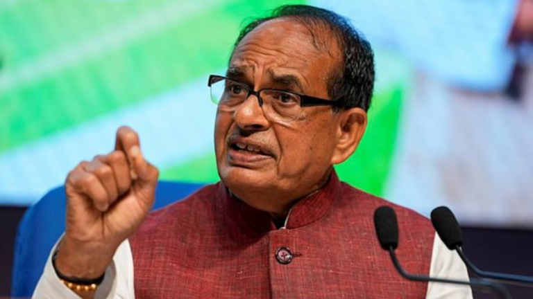India May Transfer Fertiliser Subsidy Directly to Farmers’ Accounts, Agriculture Minister Says