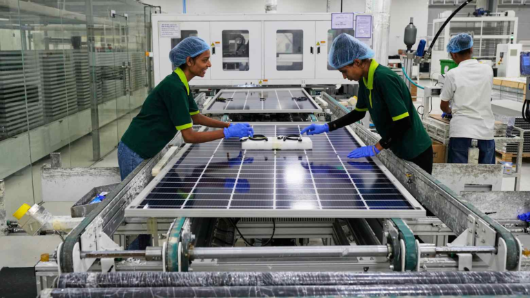 US Imposes 126% Duty on Indian Solar Imports Over Subsidy Concerns