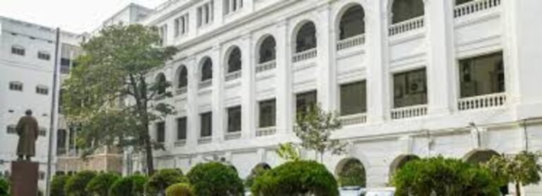 Calcutta University Convocation Returns to Campus After Six Years at Centenary Auditorium