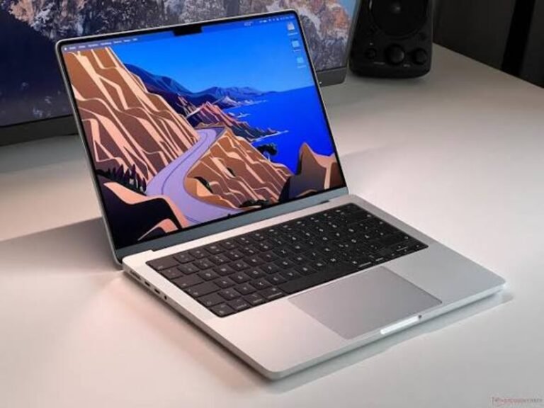 Apple Faces Backlash Over Underpowered MacBook Pro Chargers