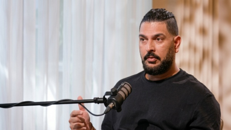 Yuvraj Singh Apologises to MS Dhoni and Kapil Dev Over Father’s Controversial Comments